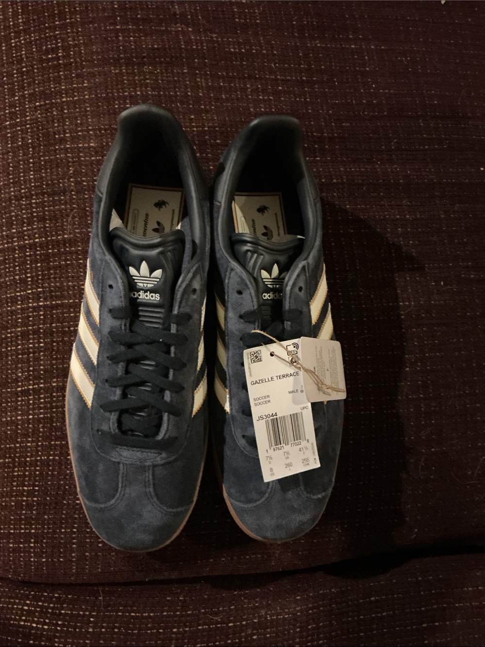 adidas Gazelle Jeventus Terrace JS3044 men’s 8 women’s 9.  New with tags no box.